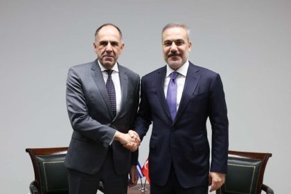 disisleri-bakani-fidan-yunanistan-disisleri-bakani-gerapetritis-ile-gorustu