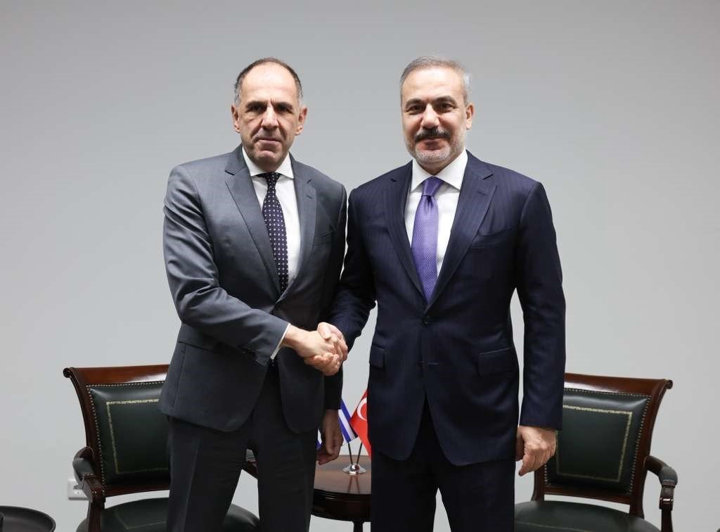 disisleri-bakani-fidan-yunanistan-disisleri-bakani-gerapetritis-ile-gorustu