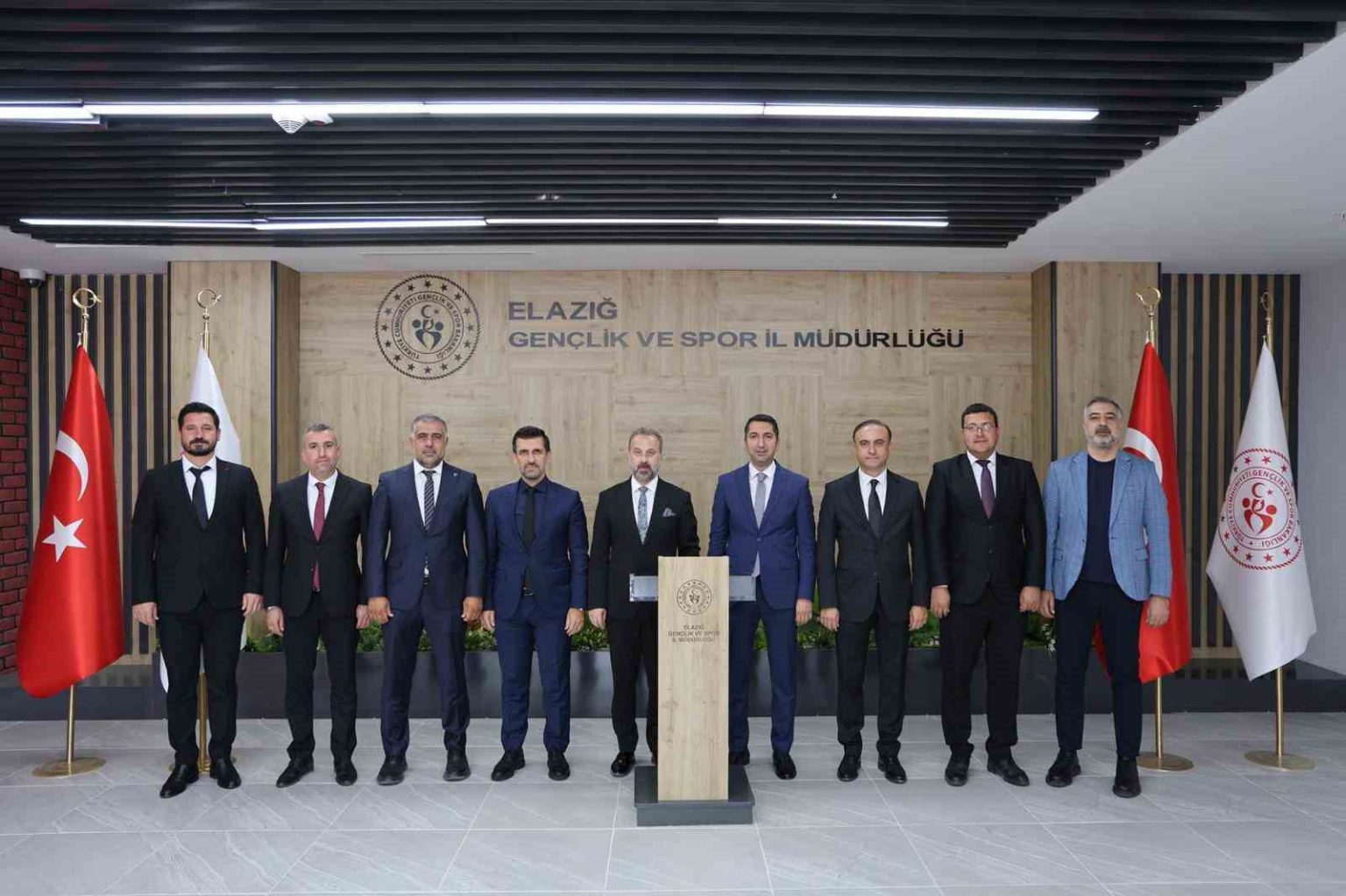 elazigda-genclere-yonelik-duzenlenen-projeler-degerlendirildi
