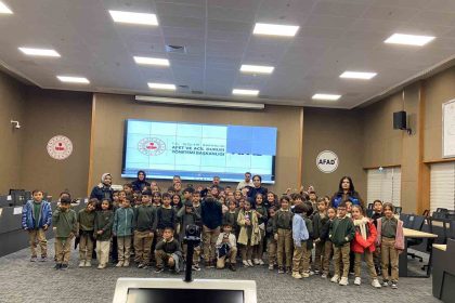 elazigda-ogrencilere-afet-farkindalik-egitimi