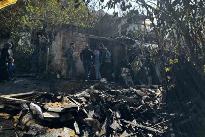 eyupsultanda-gecekondudan-alevler-yukseldi