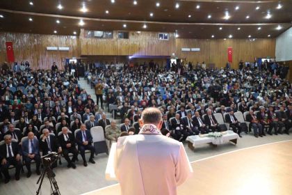 firat-universitesinde-akademik-yili-acilis-toreni-yapildi