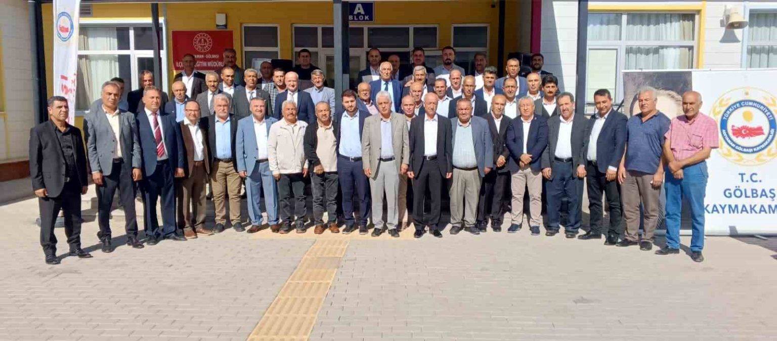 golbasinda-muhtarlar-gunu-kutlandi