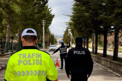 ispartada-1-haftada-aranan-44-sahis-yakalandi