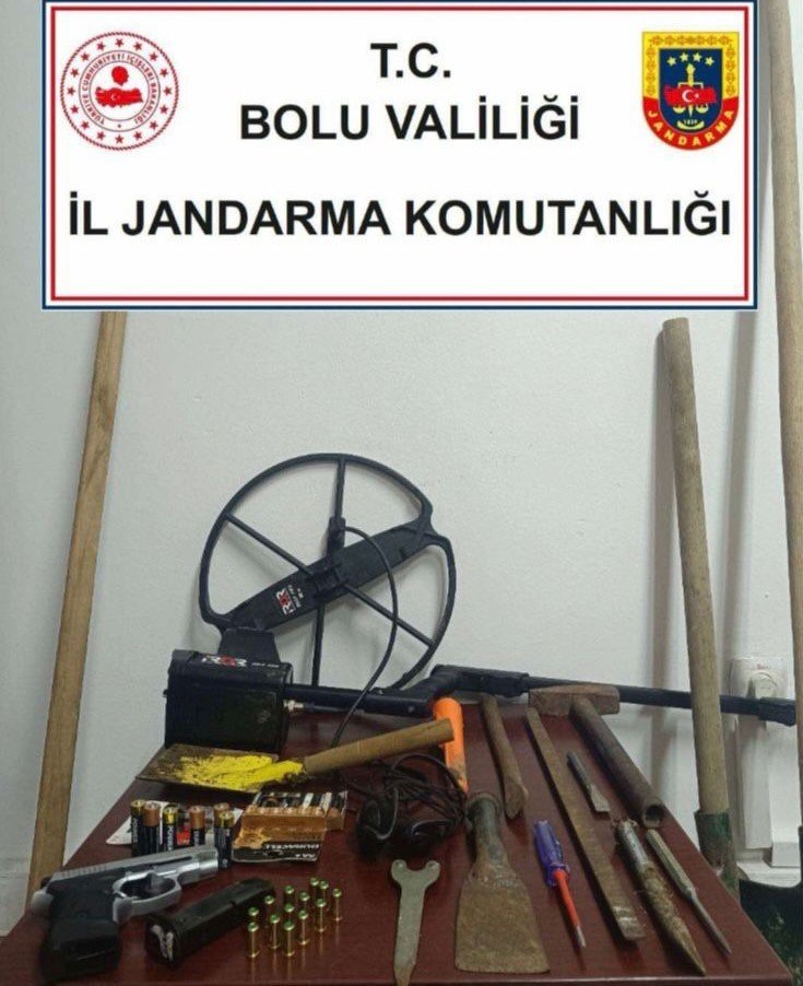 jandarmadan-define-avcilarina-sucustu-4-gozalti