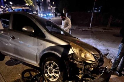 karsta-otomobil-ile-motosiklet-carpisti