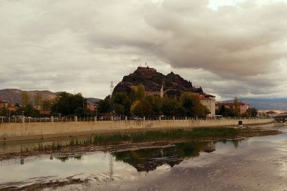 kizilirmak-nehrinde-150-milyon-tlye-mal-olacak-dev-proje-ile-osmancikin-cehresi-degisecek