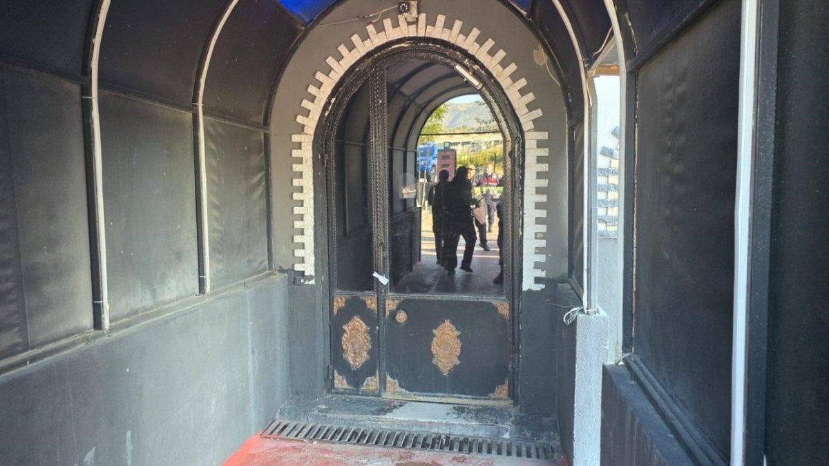 koskte-huzursuluga-nedfen-olan-2-gazino-muhurlendi