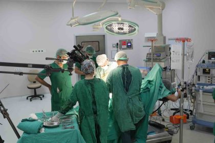 meahta-14-basarili-ameliyat-canli-olarak-gerceklestirildi