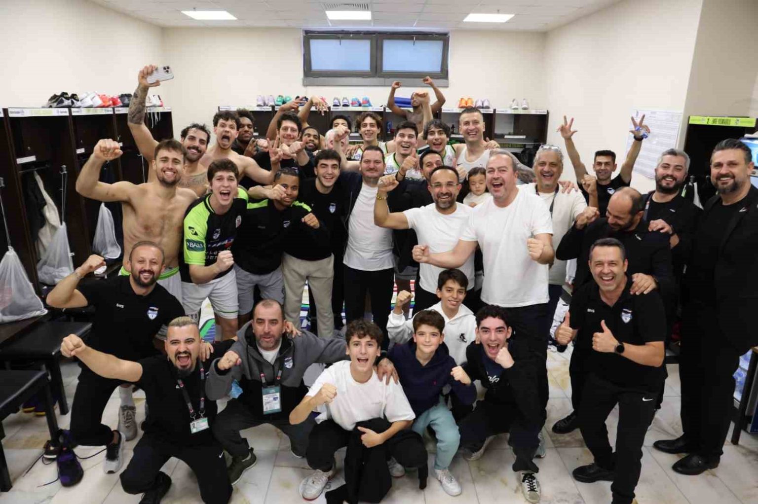 merkezefendi-basket-evinde-trabzonsporu-devirdi