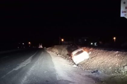 otomobil-sarampole-girdi-2-yarali