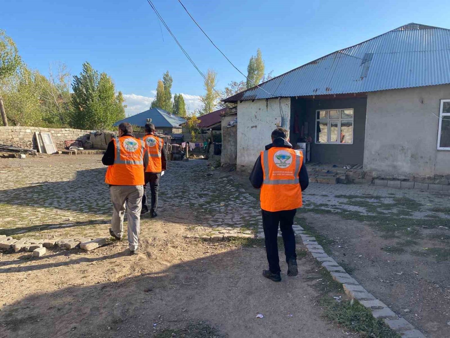 patnos-iyilik-elcileri-dernegi-yardim-seferberligini-surduruyor