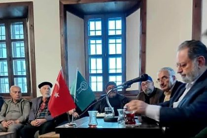 prof-dr-mustafa-agirman-din-dili-nezaketli-guzel-ve-yumusak-olmalidir