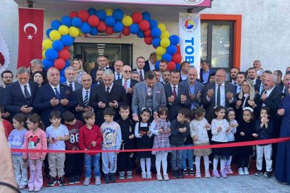 rifat-hisarciklioglu-gemlikte-tobb-anaokulu-acilisina-katildi