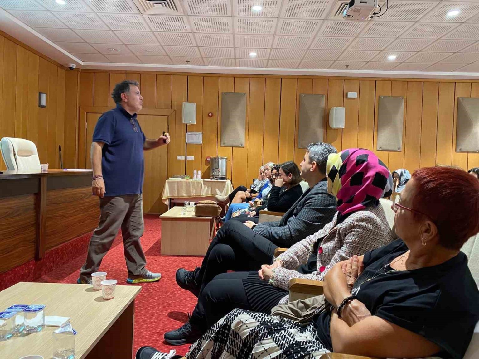 saglikta-iletisim-gucleniyor-calisanlara-motivasyonel-egitim