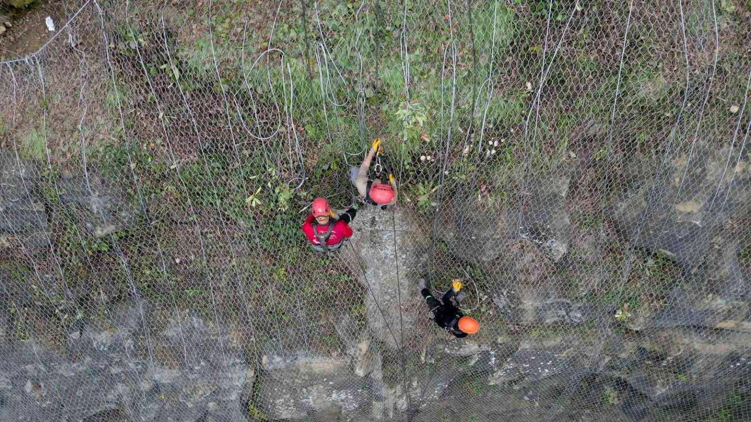 sakaryanin-kuzeyinde-45-yillik-sorun-buyuksehirle-asildi