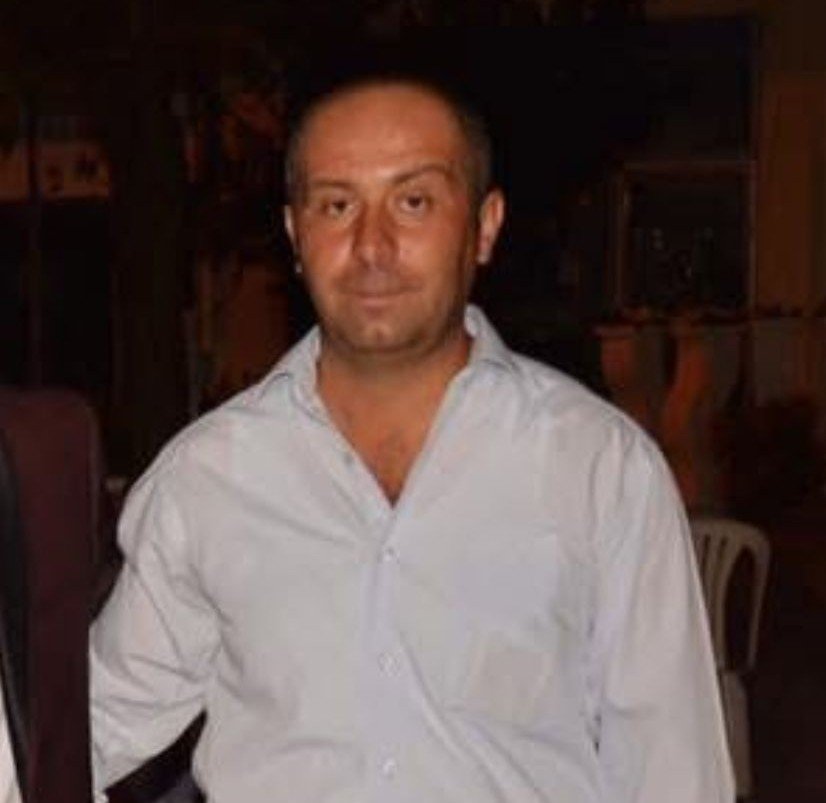 sarampole-devrilen-kamyonetin-surucu-yasama-tutunamadi