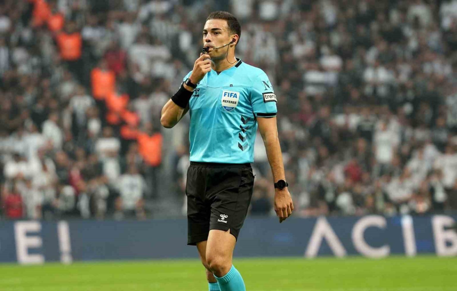 uefadan-oguzhan-cakira-gorev