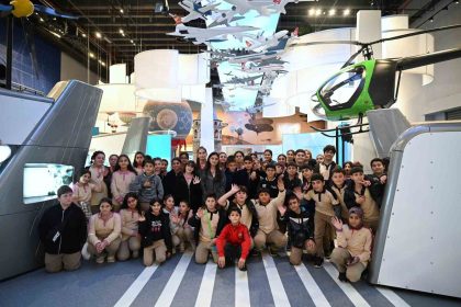 uzay-ve-havaciligin-derinliklerini-guhemde-kesfediyorlar