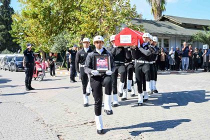 yanginda-olen-polis-memuru-adanada-topraga-verildi