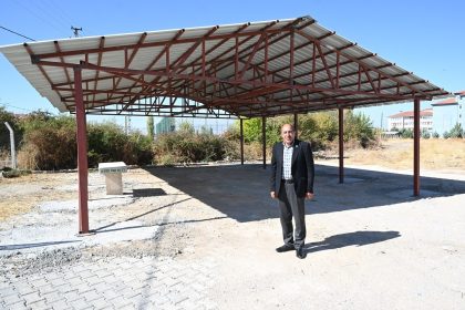 yesilyurtta-mezarlik-duzenleme-calismasi-tamamlandi