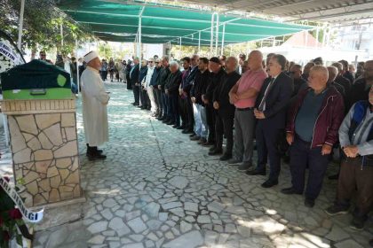 acili-anne-handan-caliktan-yurekleri-yakan-paylasim-keske-gec-kalsa-idi