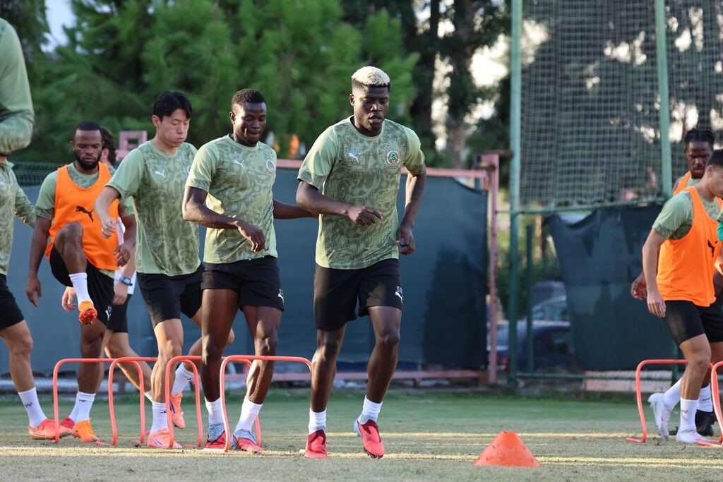 alanyaspor-kocaelispor-maci-hazirliklarina-basladi