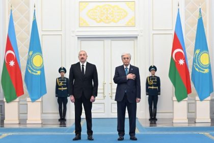 azerbaycan-cumhurbaskani-aliyev-kazak-mevkidasi-tokayev-ile-gorustu