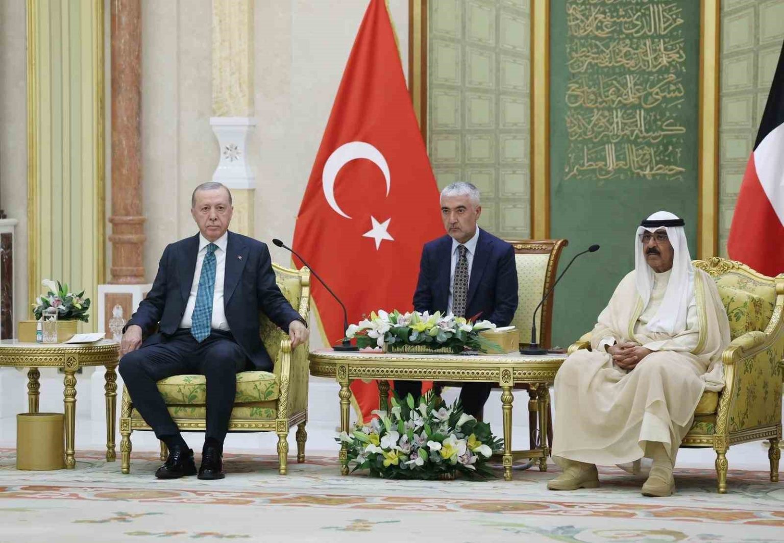 bakan-bayraktar-kuveyt-ile-enerji-sektorunde-ortak-projeler-gelistirmeyi-ve-karsilikli-deneyim-paylasimini-hedefliyoruz