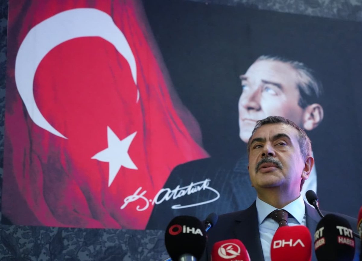 bakan-tekin-merkezi-sinirlamayla-okul-kayitlarinin-kapatildigi-bir-sistemi-hayata-gecirecegiz