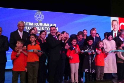 bakan-tekinden-karsta-egitim-yatirimlari-acilisi