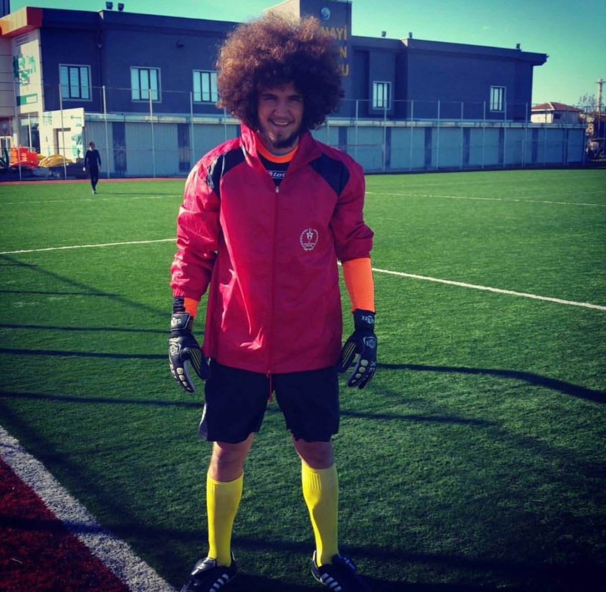 bandirma-sanayi-spor-kalecisi-antrenmanda-hayatini-kaybetti