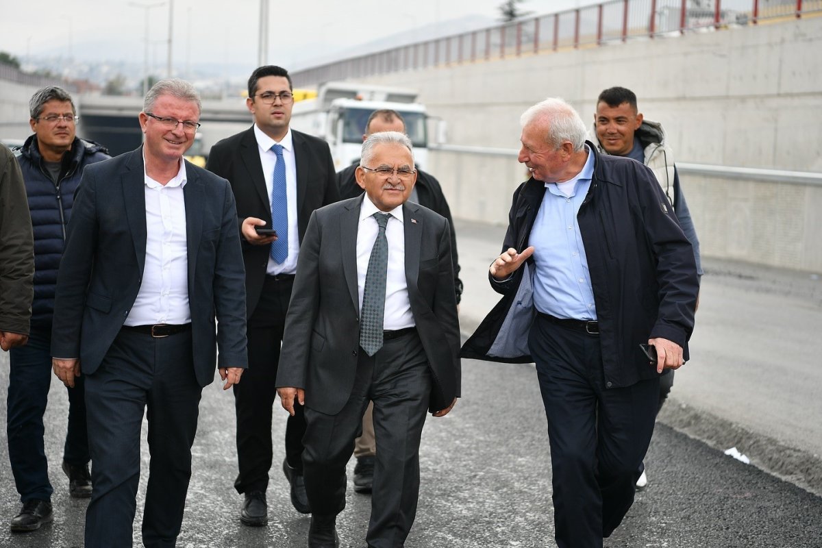 baskan-buyukkilictan-acilis-icin-gun-sayan-katli-kavsakta-inceleme