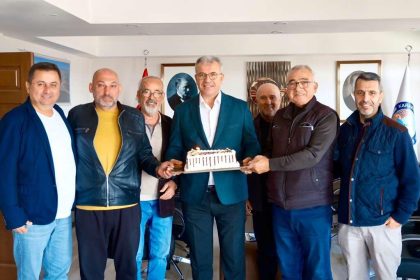 baskan-elbi-muhtarlarin-gununu-kutladi