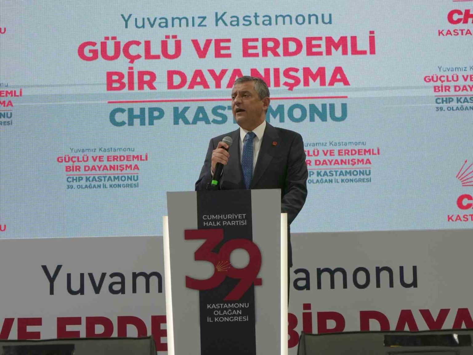 chp-genel-baskani-ozel-chp-kastamonu-il-baskanligi-39-il-kongresine-katildi