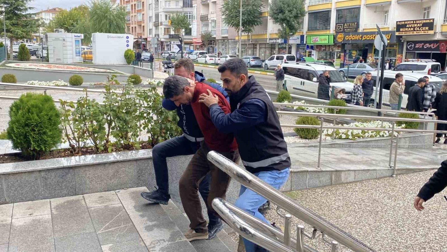 corumda-babasini-olduren-sahis-tutuklandi