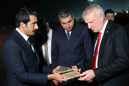 cumhurbaskani-basdanismani-saraldan-elazig-hipodromundaki-sifir-atik-projelerine-tam-not