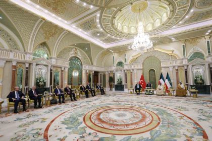 cumhurbaskani-erdogan-kuveyt-emiri-es-sabah-ile-gorustu