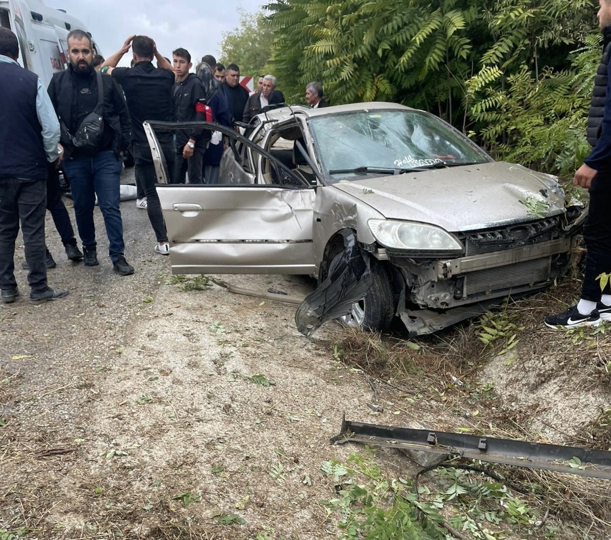 denizlide-meydana-gelen-iki-olumlu-kazanin-suruculeri-tutuklandi