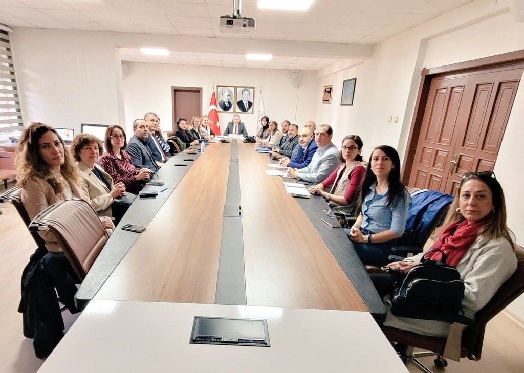 dilimizin-zenginlikleri-projesi-cercevesinde-yapilacak-calismalar-degerlendirildi