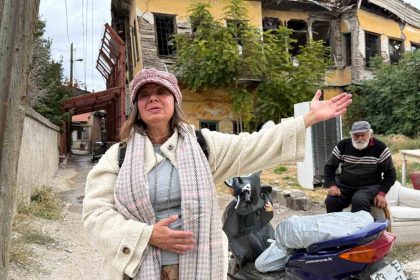 ev-sahibiyle-kiracinin-copluge-donmus-bahce-kavgasi