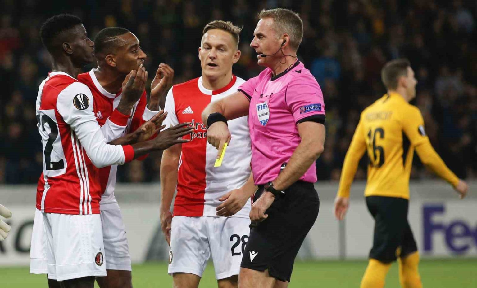 fenerbahce-stuttgart-macini-jakob-kehlet-yonetecek