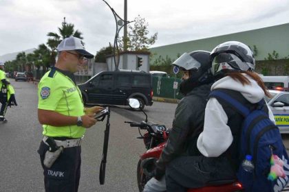 giresunda-trafik-kurallarina-uymayana-af-yok-1-ayda-3-bin-arac-denetlendi-930-surucuye-ceza-kesildi