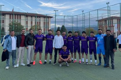 hari-bulbul-ogrenci-toplulugundan-tarihi-galibiyet