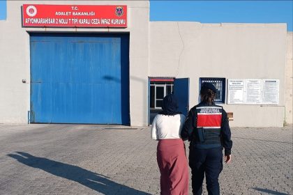 jandarma-cesitli-suclardan-aranan-37-kisiyi-yakaladi