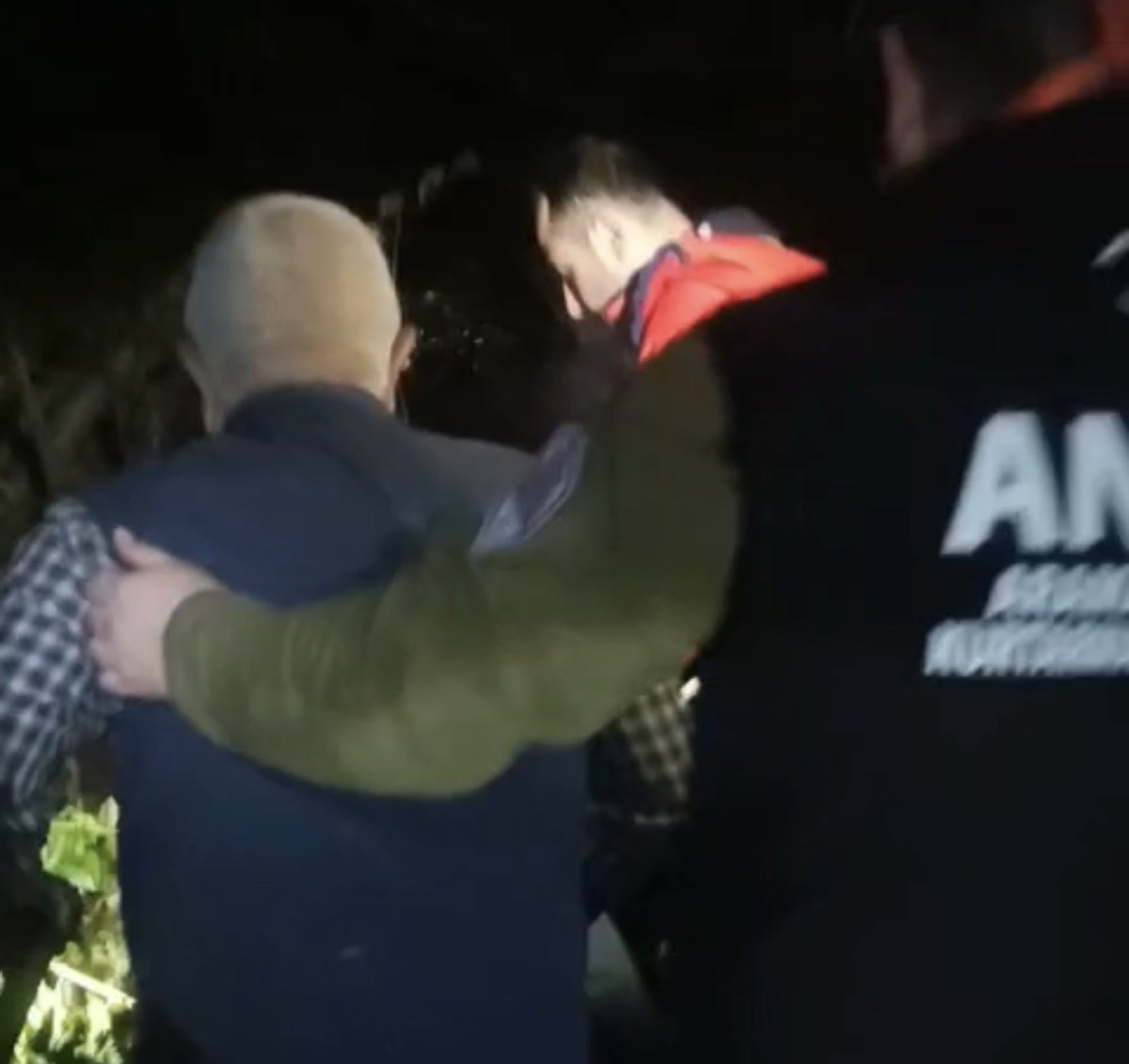 mantar-toplamaya-ciktiktan-sonra-kaybolan-yasli-adam-8-saat-sonra-bulundu