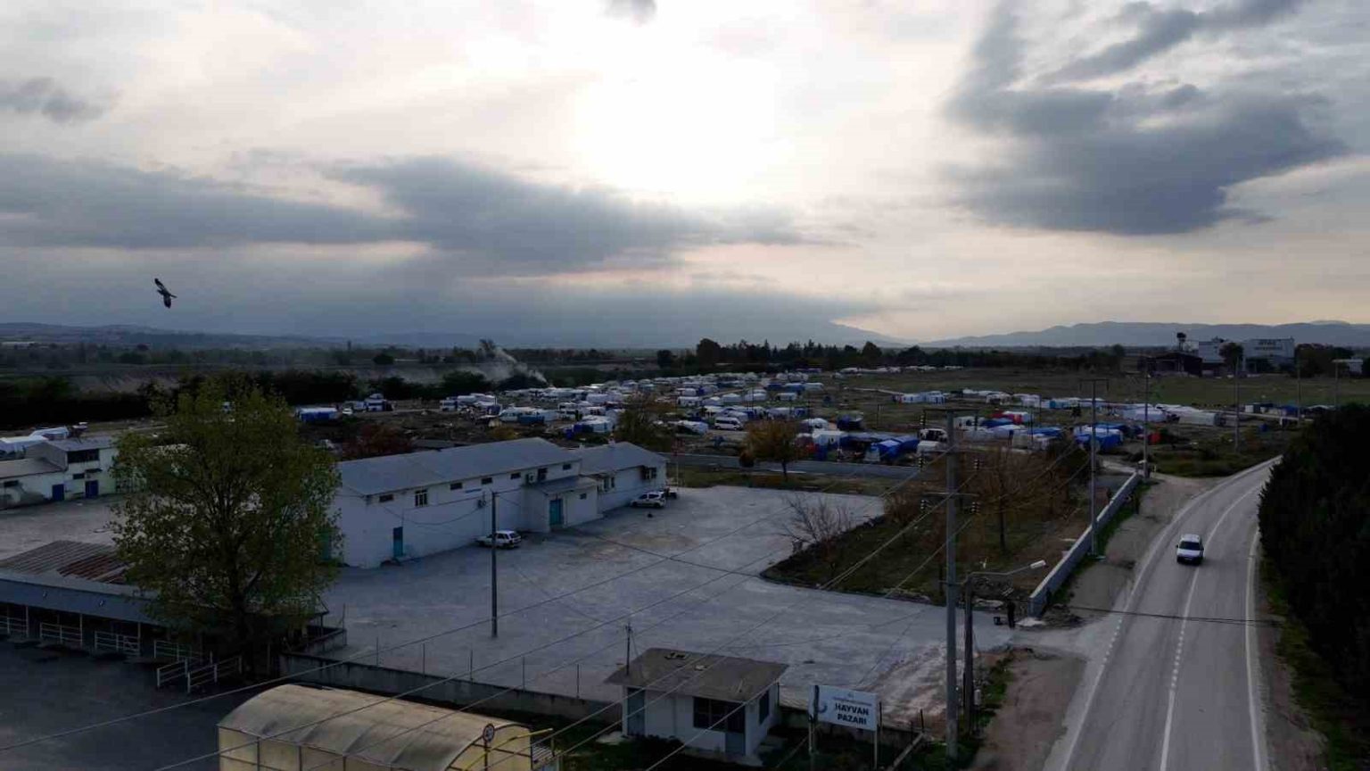 mezbehaneye-modern-dokunus