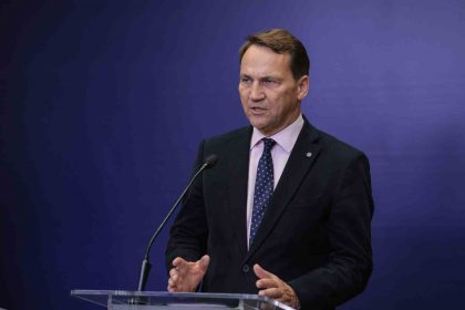 polonyadan-putine-trump-gorusmesi-oncesinde-uyari