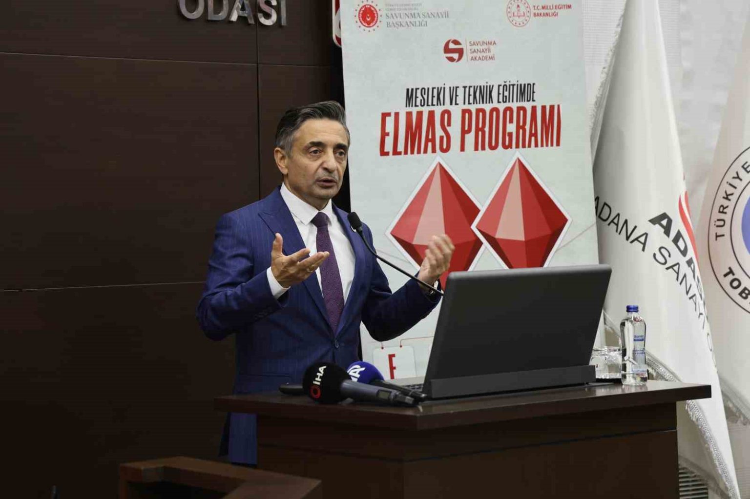 prof-dr-karatas-10-yil-icerisinde-bu-savaslar-gri-bolge-savaslarina-donusecek