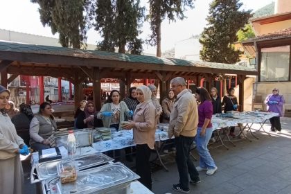 saimbeylide-kadinlar-gazze-icin-tek-yurek-oldu